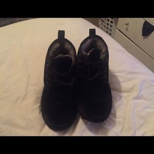 Boy ugg boots